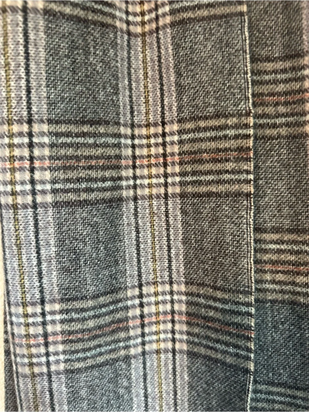 Plaid Fringe Women's Scarf - Brown Gray